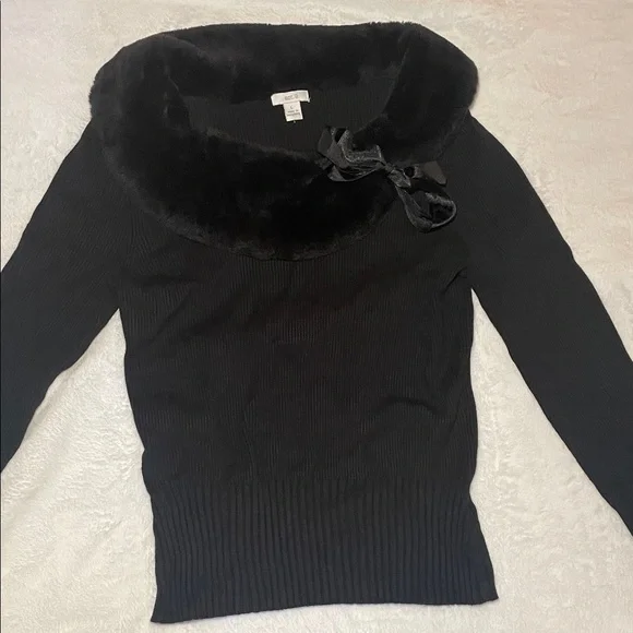 Apt. 9 Black Sweater with Plush Collar - Picture 1 of 6